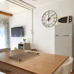 Grand T1 Climatise Avec Garage Privatif Proche Des Thermes - Terrasse Ensoleillee - Fr-1-553-52 Apartmán *