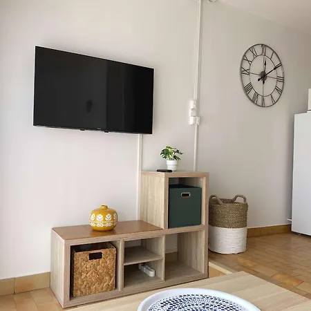 Grand T1 Climatise Avec Garage Privatif Proche Des Thermes - Terrasse Ensoleillee - Fr-1-553-52 شقة بالاروك ليه بان